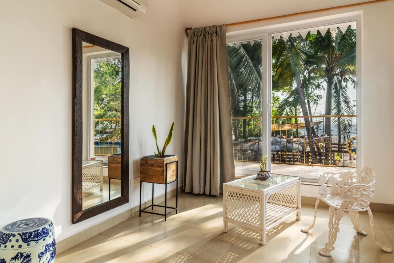 Morii By The Sea - Morjim Beach Exterior foto